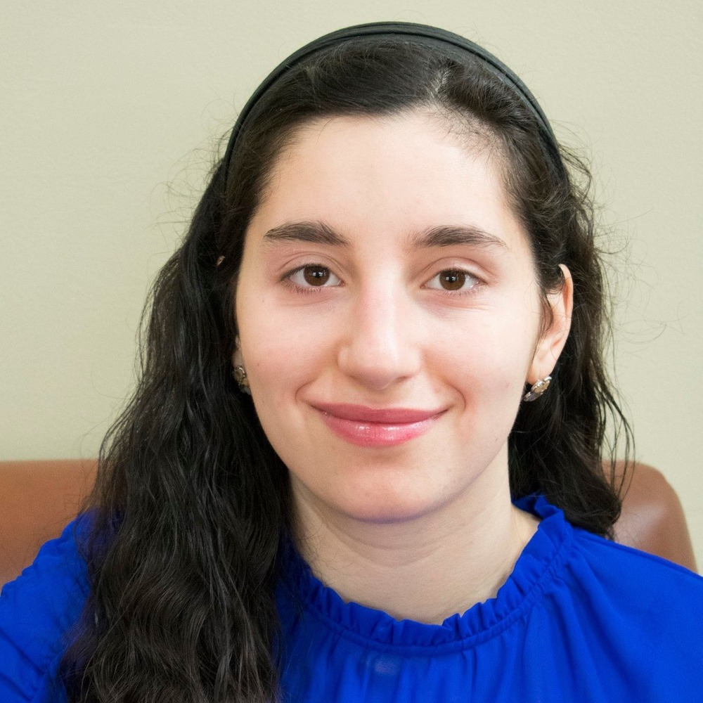 Meet your Posher, Sara